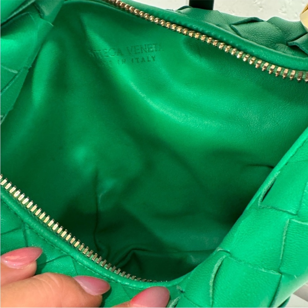 Bottega Veneta leather Intrecciato Jodie hobo mini bag clutch - Picture 3 of 5